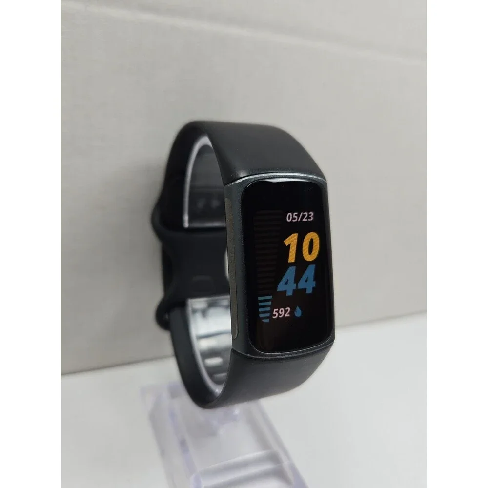 Fitbit Charge 5 FB423 Fitness Tracker GPS Heart Monitor Watch IP68 - Read